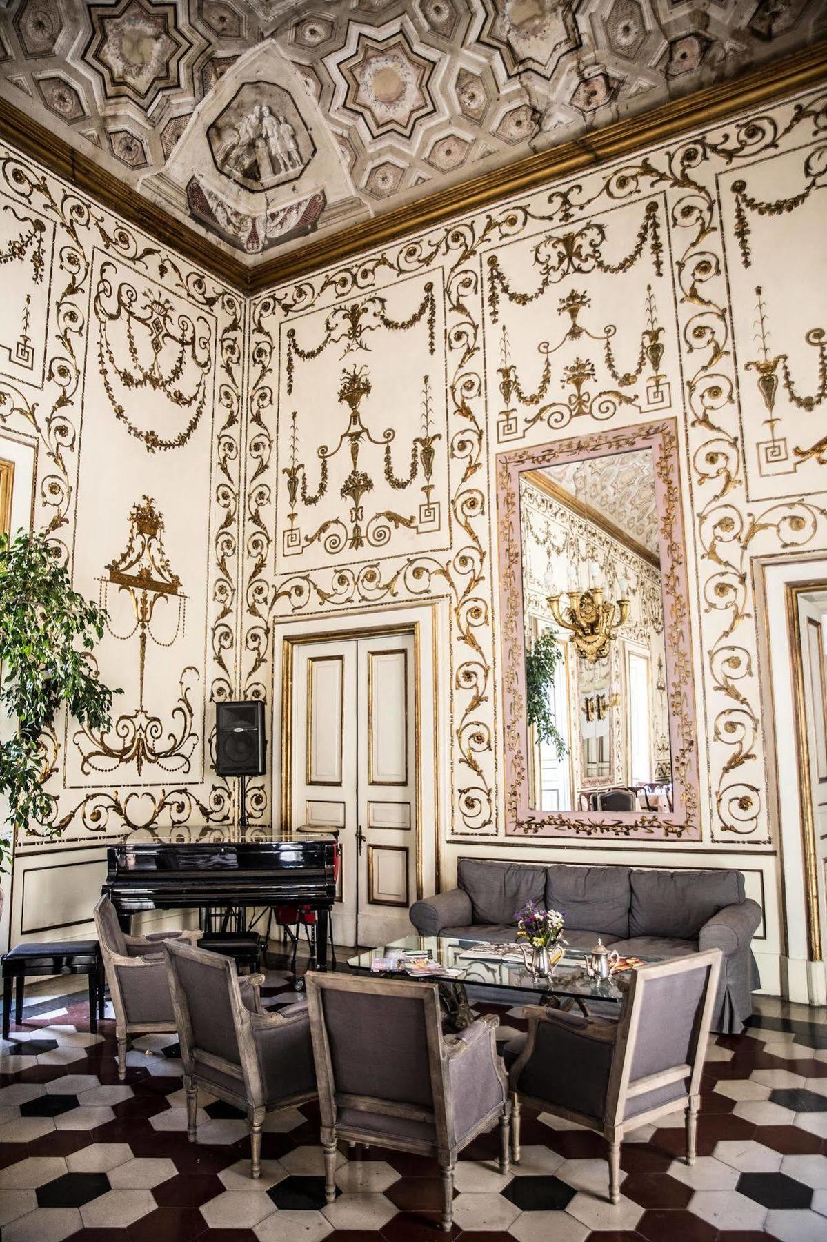 Palazzo Riario Sforza Hotel Naples Exterior photo